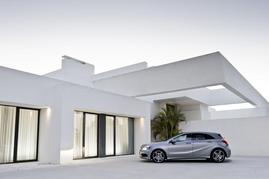 Mercedes-Benz A250 2012 года  (фото 14 из 37)